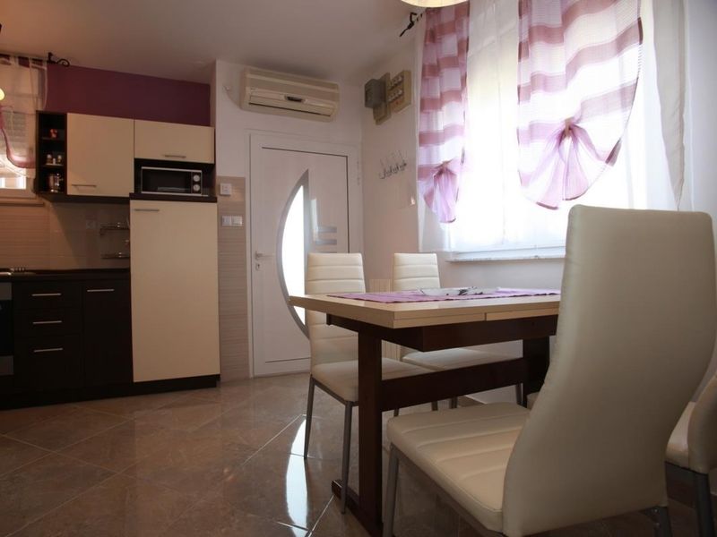 Akvarij - One Bedroom باشْكا المظهر الخارجي الصورة